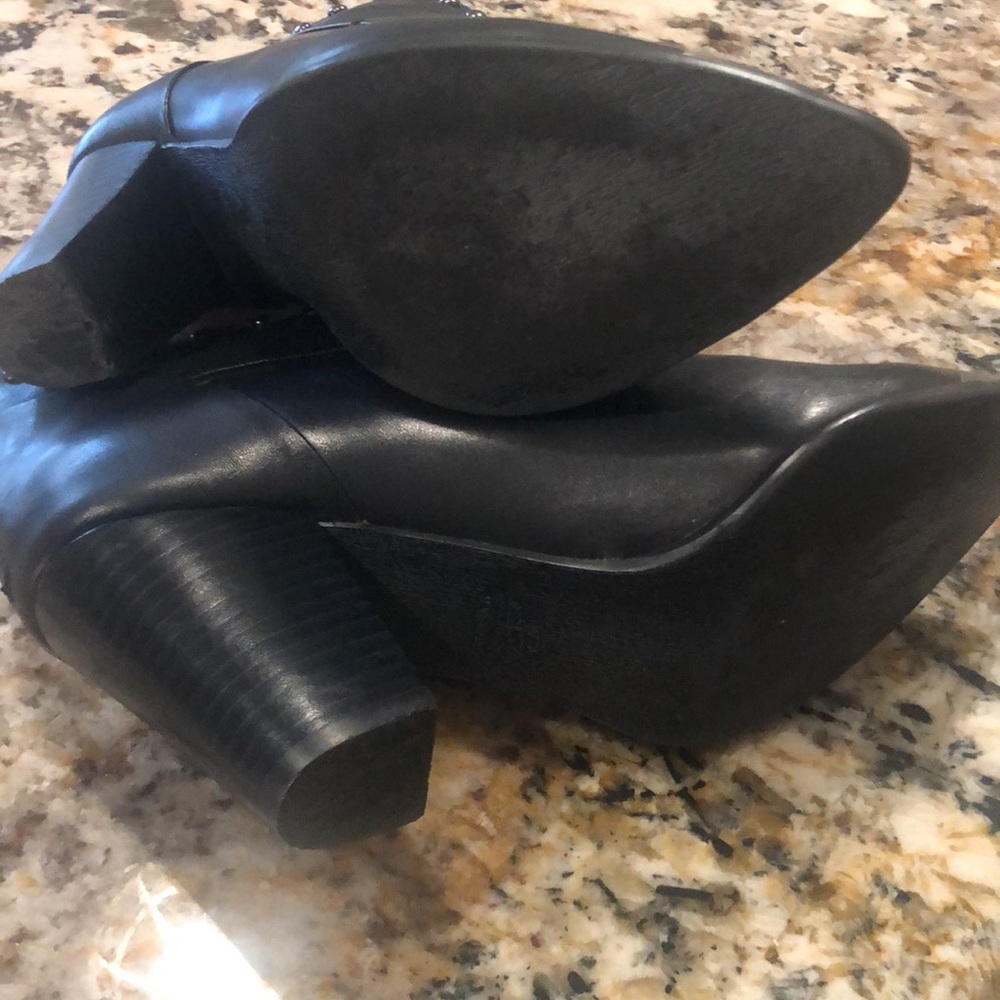 BMakowsky bootie - Picture 5 of 10